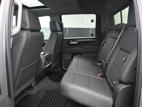 New 2026 Chevrolet Silverado 2500 LTZ w/ LTZ Convenience Package AWD/4WD image 12