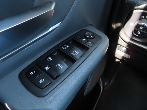 Used 2023 RAM 1500 Big Horn image 21