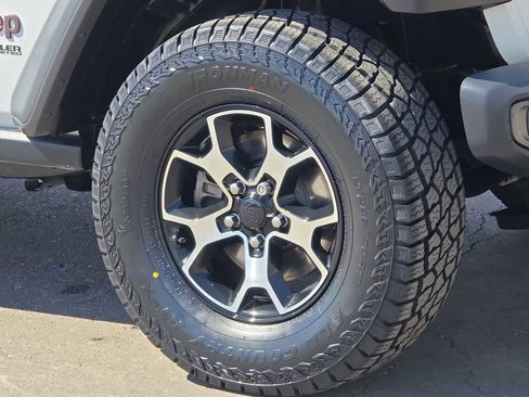 Certified 2021 Jeep Wrangler Unlimited Rubicon image 12