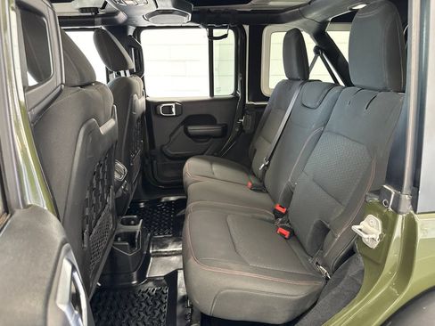 Used 2020 Jeep Wrangler Unlimited Rubicon AWD/4WD image 39