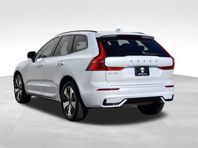 Certified 2024 Volvo XC60 T8 Core AWD/4WD image 6