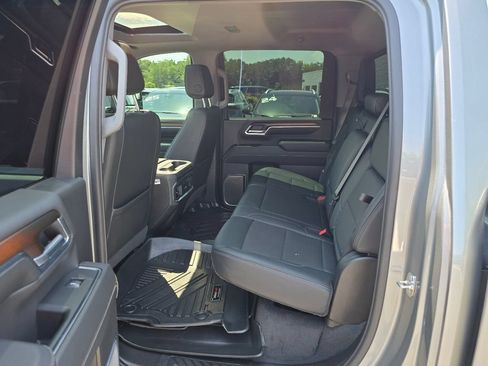 Certified 2024 GMC Sierra 2500 Denali w/ Denali Reserve Package AWD/4WD image 26