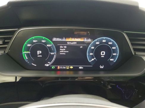 Used 2023 Audi e-tron Chronos w/ Chronos Package image 27