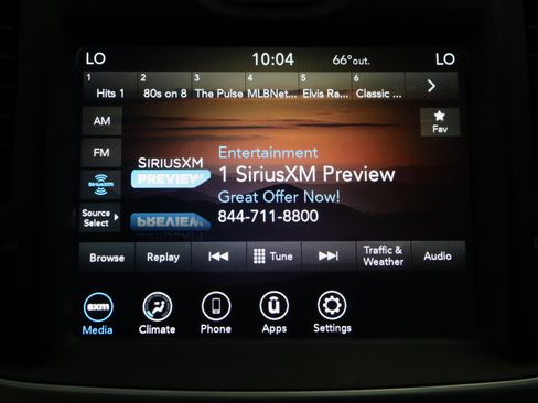 Used 2023 Chrysler 300 Touring w/ Sport Appearance Package RWD image 19