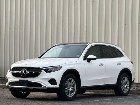 Used 2026 Mercedes-Benz GLC 300 4MATIC image 1