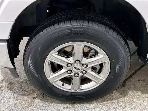 Used 2024 Ford F150 XLT w/ Tow/Haul Package image 35