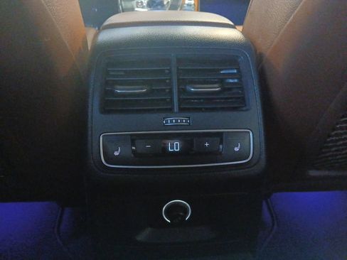 Used 2017 Audi A4 2.0T Prestige w/ Prestige Package AWD/4WD image 16