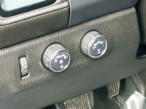 Used 2021 GMC Canyon Elevation image 10