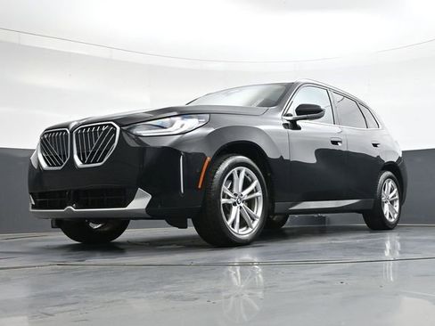 Used 2025 BMW X3 xDrive30i w/ Convenience Package image 40