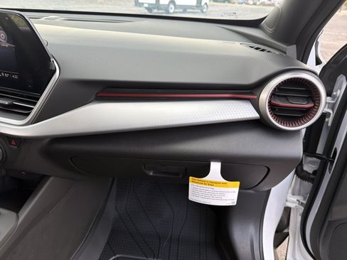 New 2026 Chevrolet Trax RS FWD image 30