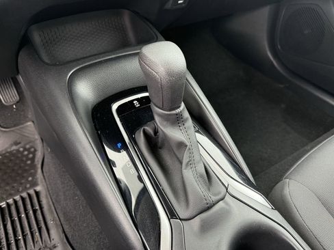 Used 2023 Toyota Corolla LE FWD image 19