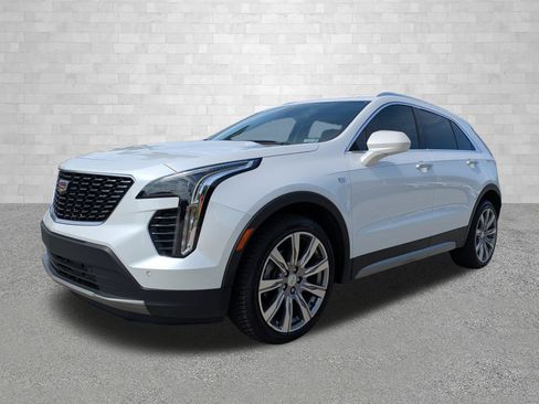 Used 2019 Cadillac XT4 Premium Luxury w/ Driver Awareness Package FWD image 5