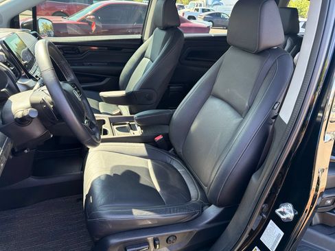 Used 2023 Honda Odyssey Touring image 8