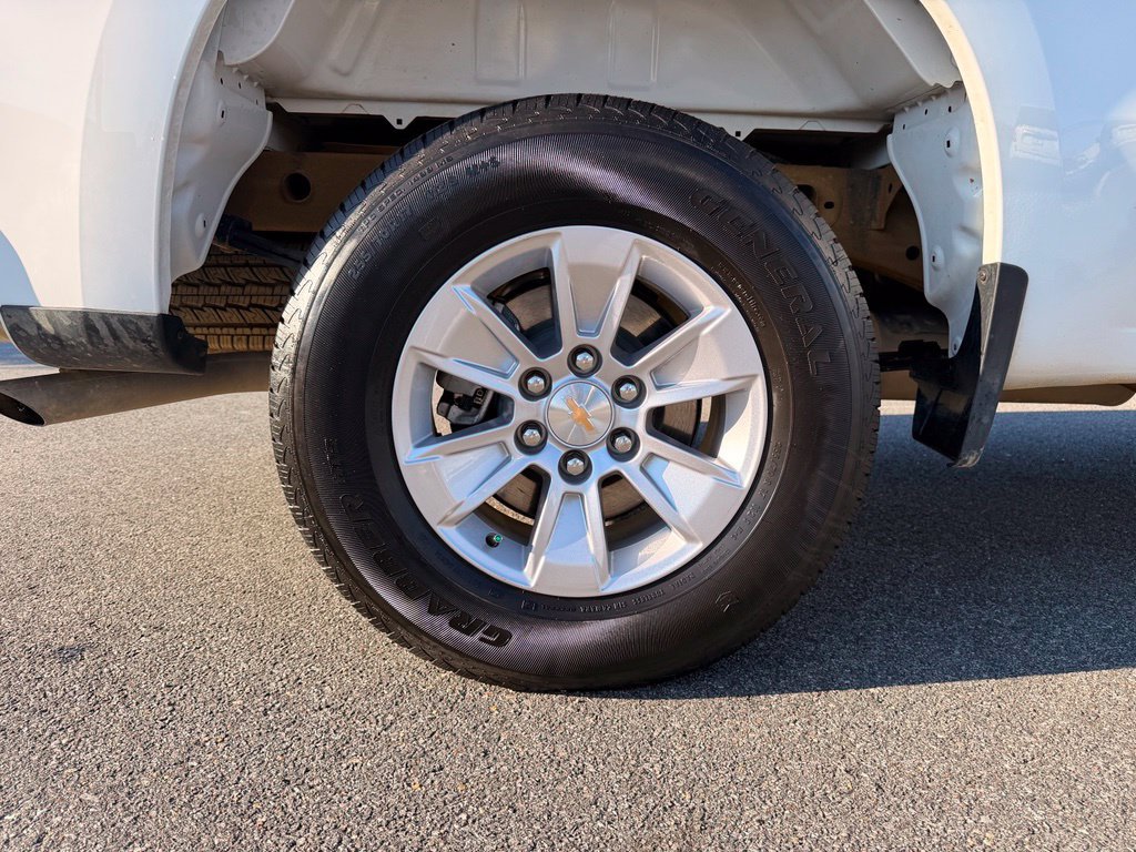 Used 2026 Chevrolet Silverado 1500 LT AWD/4WD image 26