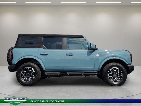 Certified 2022 Ford Bronco Outer Banks AWD/4WD image 2