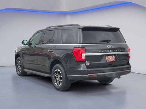 Used 2022 Ford Expedition XLT AWD/4WD image 6