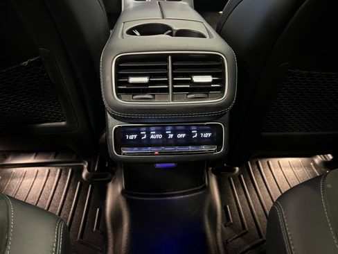 Used 2023 Mercedes-Benz GLS 63 AMG AMG GLS 63 image 34