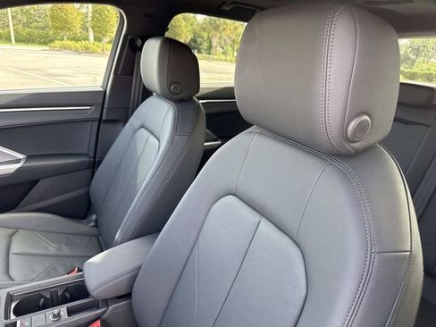 Used 2024 Audi Q3 2.0T Premium Plus image 20