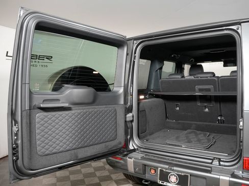 Used 2025 Mercedes-Benz G 550 image 37