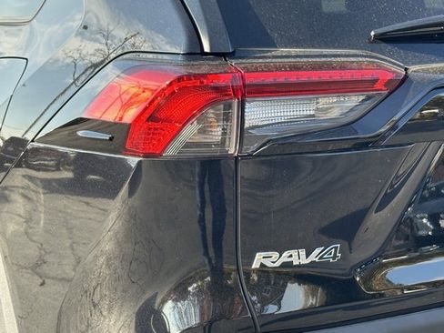 Used 2025 Toyota RAV4 XLE image 14