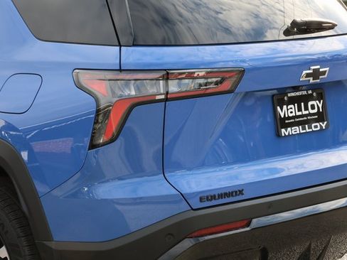 Used 2025 Chevrolet Equinox RS w/ Safety and Technology Package image 8