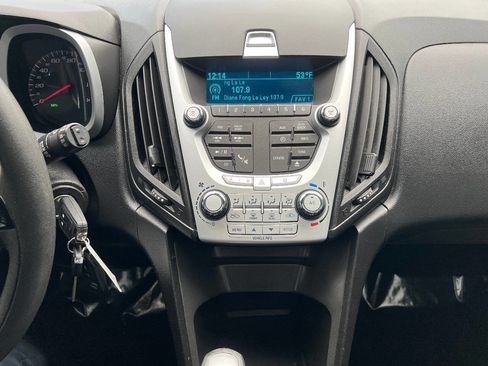 Used 2012 Chevrolet Equinox LS image 34