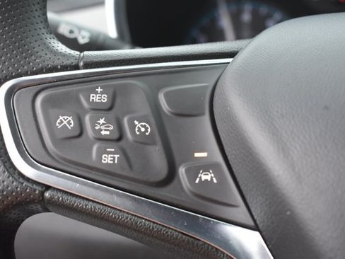 Used 2024 Chevrolet Equinox LS FWD image 19