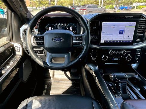 Used 2023 Ford F150 Lariat w/ Equipment Group 502A High image 5