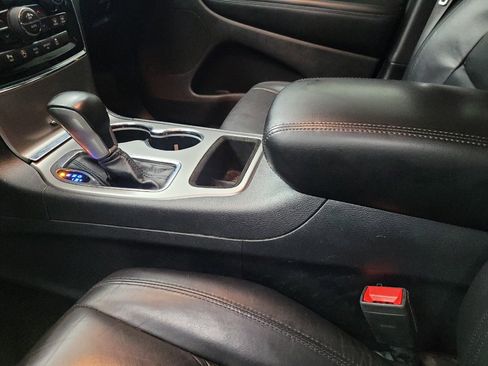 Used 2019 Jeep Grand Cherokee Limited RWD image 26