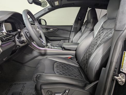 Certified 2026 Audi SQ8 Prestige AWD/4WD image 17