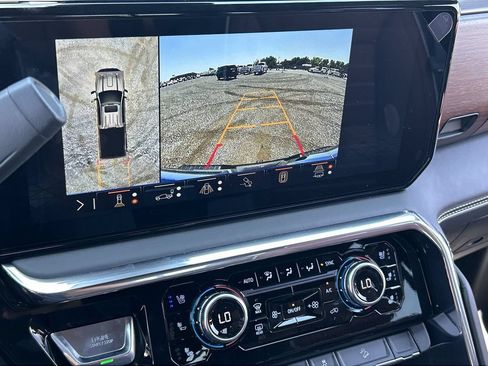 New 2026 GMC Sierra 2500 Denali Ultimate AWD/4WD image 15