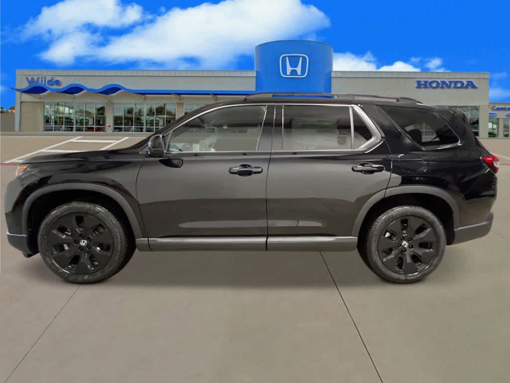 New 2026 Honda Pilot Black Edition image 2