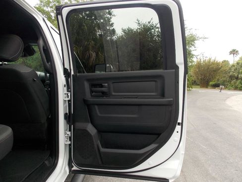 Used 2021 RAM 2500 Tradesman w/ Safety Group image 30