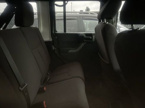 Used 2015 Jeep Wrangler Unlimited Sport AWD/4WD image 9