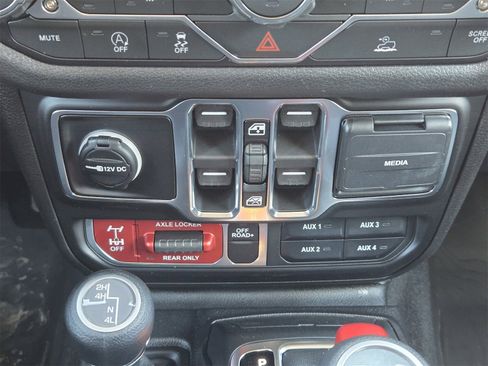 New 2026 Jeep Wrangler Unlimited Sport image 19