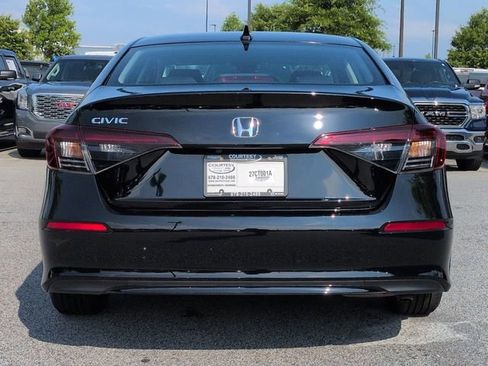 Used 2025 Honda Civic LX image 6