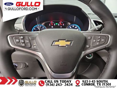 Used 2023 Chevrolet Equinox LT w/ Driver Convenience Package image 22