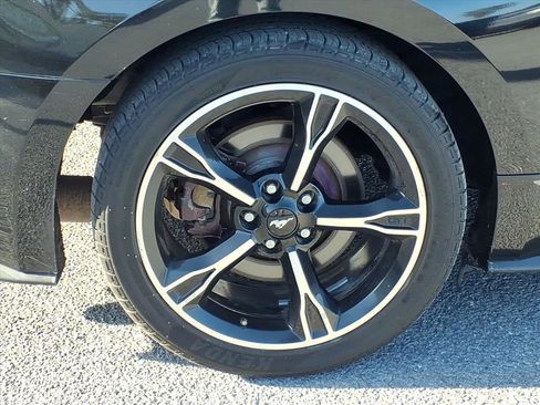 Used 2016 Ford Mustang GT Premium image 12