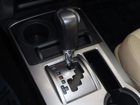 Used 2024 Toyota 4Runner SR5 Premium image 7