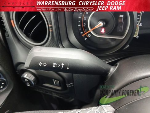 New 2025 Jeep Gladiator Mojave w/ Convenience Group image 16