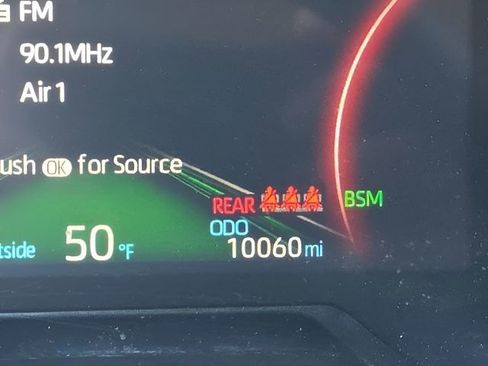 Used 2025 Toyota RAV4 LE image 24