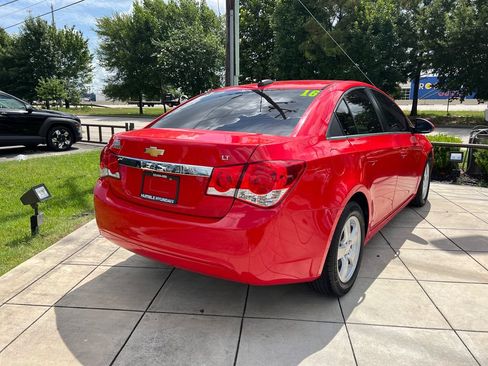 Used 2016 Chevrolet Cruze LT FWD image 11