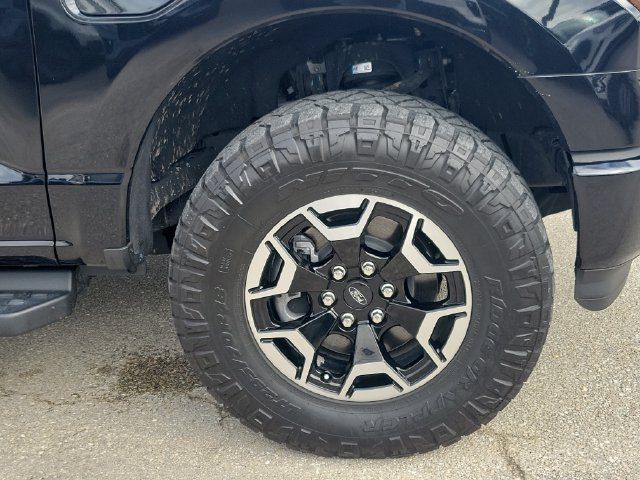 Certified 2023 Ford F150 Lightning XLT AWD/4WD image 13