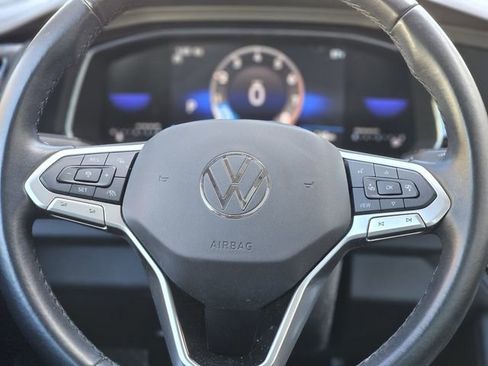 Used 2024 Volkswagen Jetta SE image 16