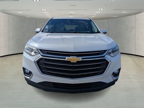 Used 2018 Chevrolet Traverse LT w/ LPO, 'HIT The Road' Package image 8