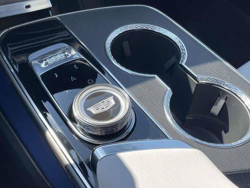New 2026 Cadillac Lyriq Sport AWD/4WD image 25