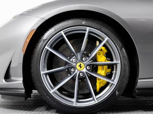 Certified 2021 Ferrari 812 GTS RWD image 32