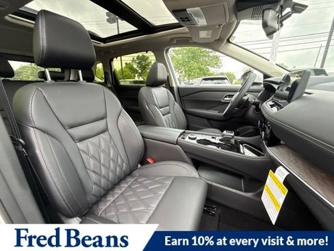 New 2026 Nissan Rogue Platinum w/ Platinum Premium Package AWD/4WD image 15