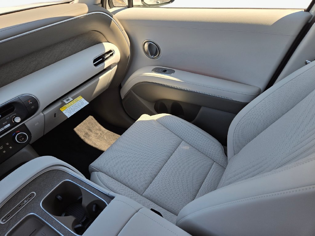 Certified 2026 Hyundai Palisade SEL FWD image 21