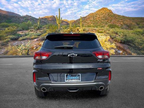 Used 2023 Chevrolet TrailBlazer RS w/ Convenience Package FWD image 5